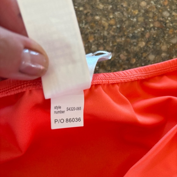 Seafolly twist bottom size 8US 12AU. NWT. Vibrant orange color. - Picture 6 of 6